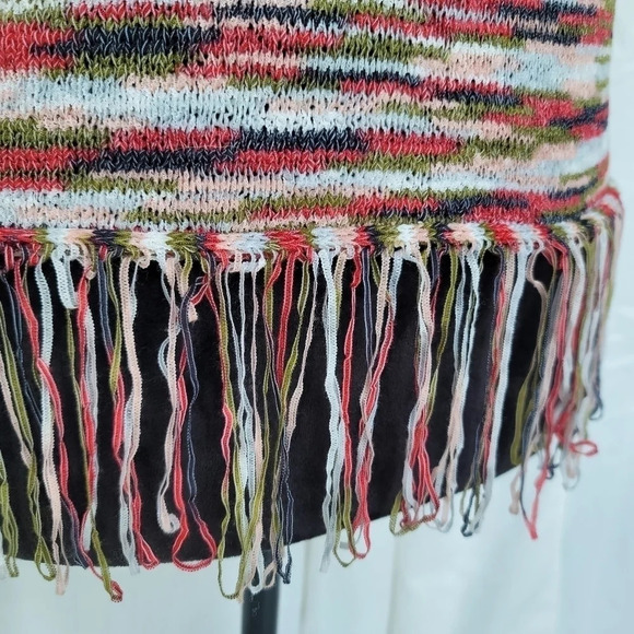 NWOT Rocks & Indigo Sweater Tank Top Sleveless Retro Fringe Multi Color XS - Picture 7 of 9